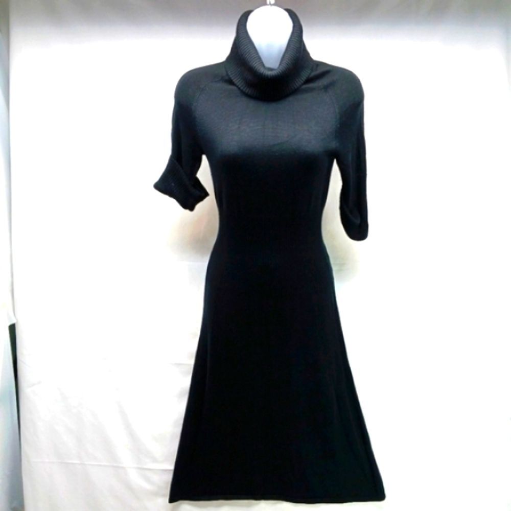 Athleta Alpine Cowl Neck Sweater Dress Midi Knit. 3/4 Roll Sleeves. Woman's M...
